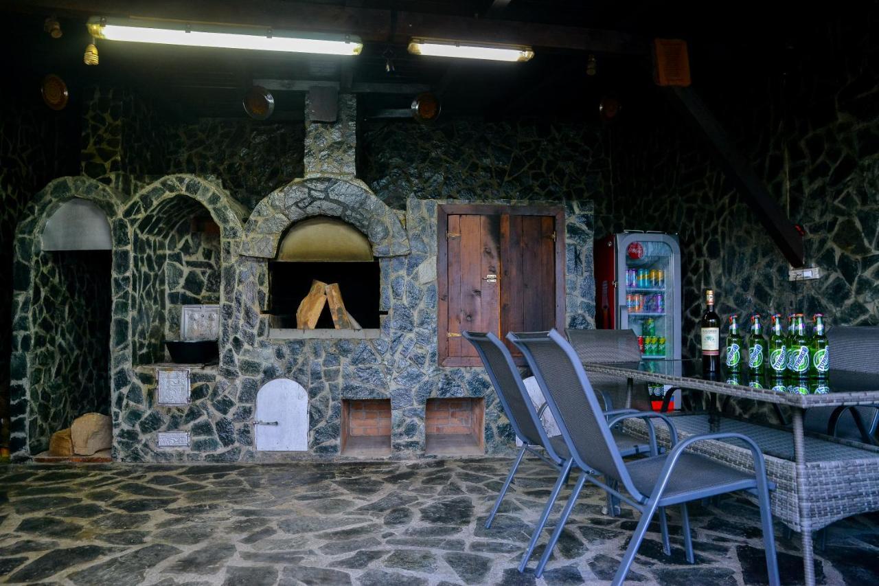 Casa Avram Villa Râmnicu Vâlcea Екстериор снимка