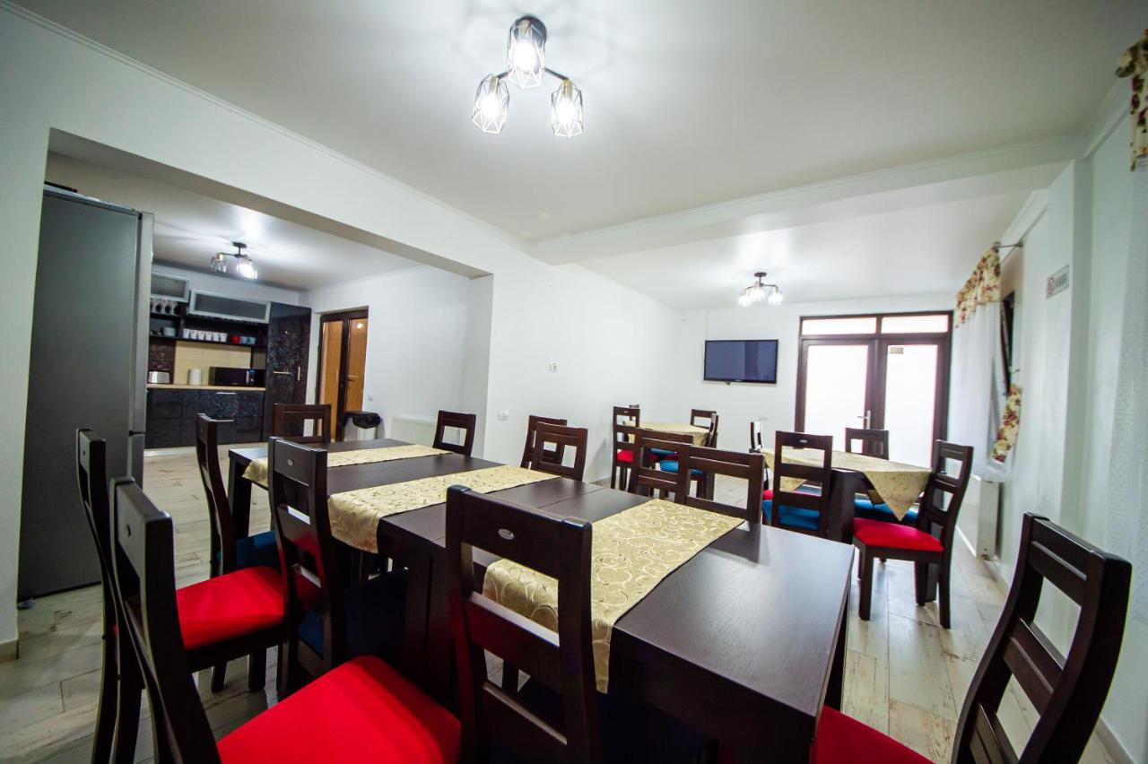 Casa Avram Villa Râmnicu Vâlcea Екстериор снимка