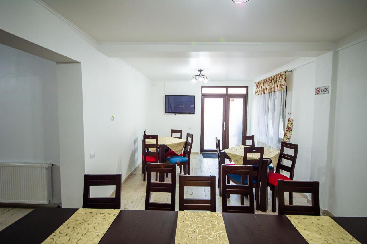 Casa Avram Villa Râmnicu Vâlcea Екстериор снимка