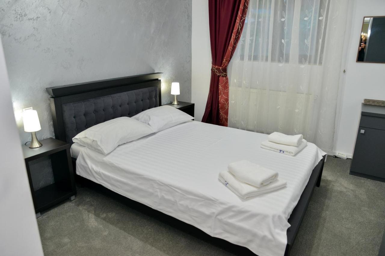 Casa Avram Villa Râmnicu Vâlcea Екстериор снимка