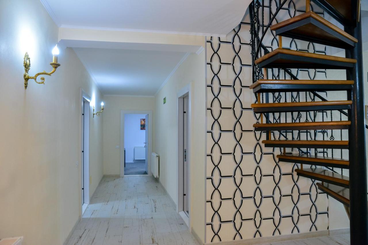 Casa Avram Villa Râmnicu Vâlcea Екстериор снимка